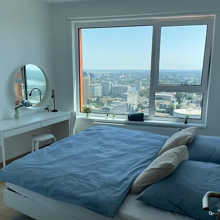 View From 30. Floor, Parking Price Included Apartament Bratysława