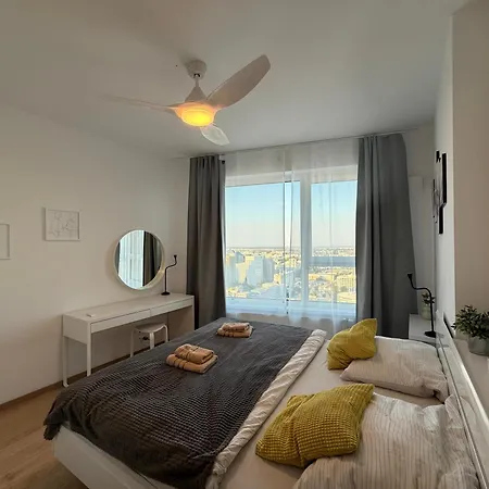 View From 30. Floor, Parking Price Included Apartamento Bratislava