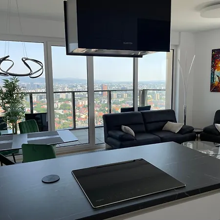 View From 30. Floor, Parking Price Included * ברטיסלאבה