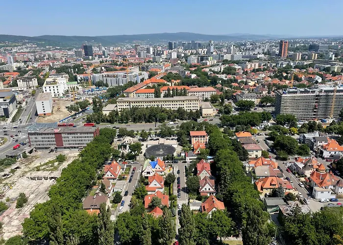 דירה View From 30. Floor, Parking Price Included